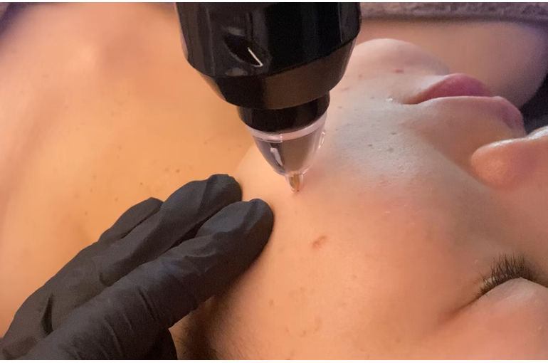 リアボーテ　化粧品